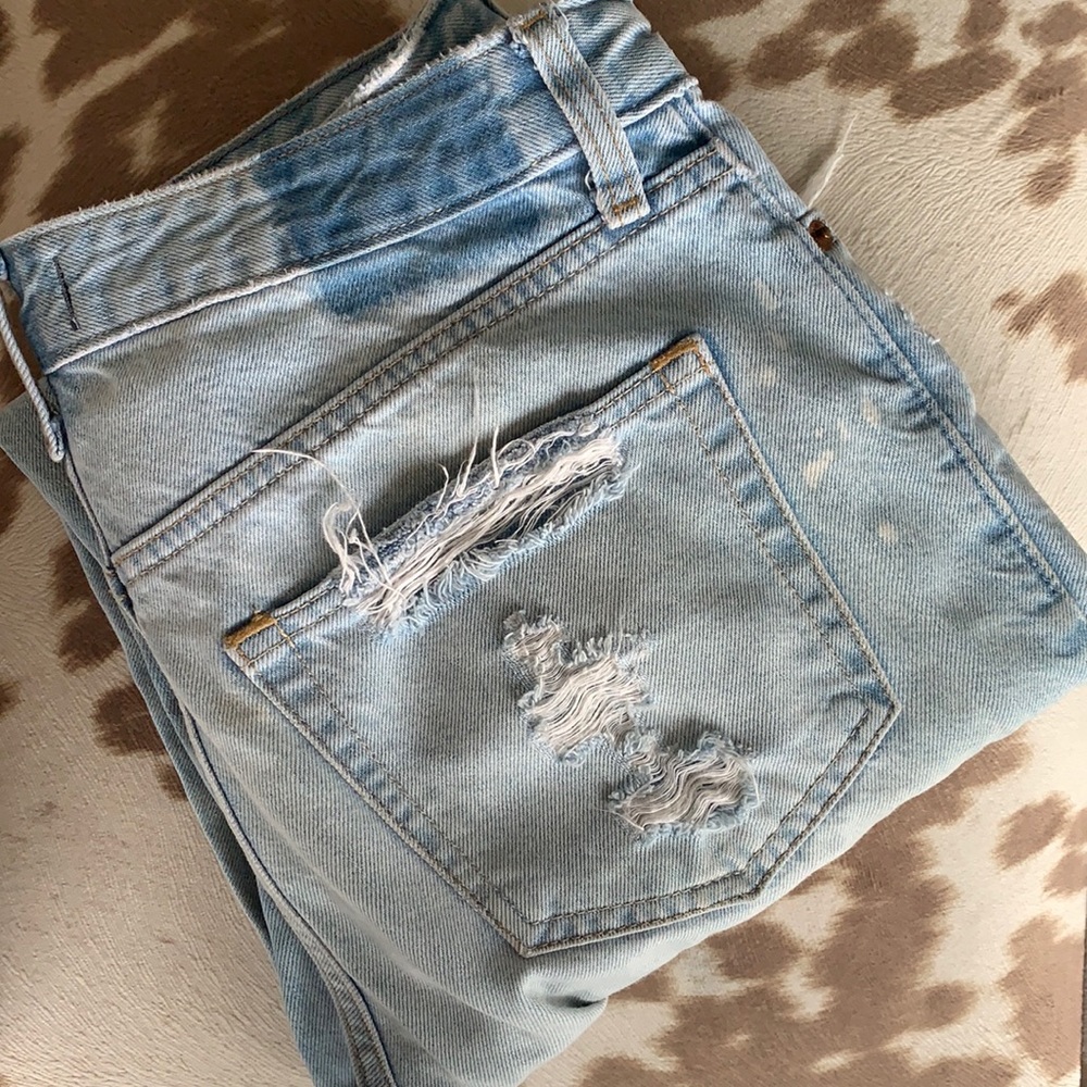 Abercrombie High Rise Girlfriend Destroyed Jeans